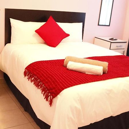 Davilla Guest House Mazenod 外观 照片