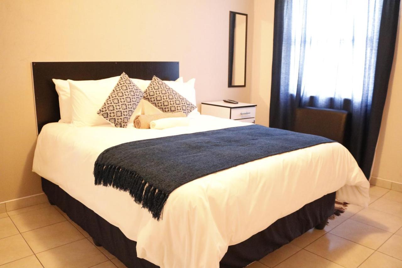 Davilla Guest House Mazenod 外观 照片